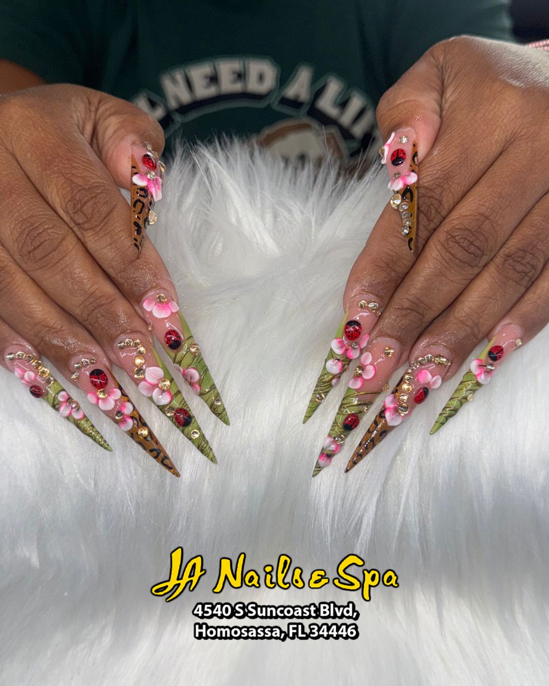 Nail design_Our Trending Nails Arts Designs